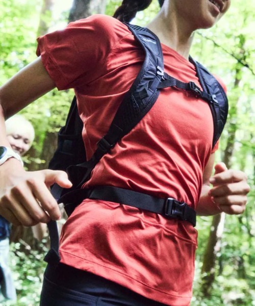 SALOMON（サロモン）の「【SALOMON】TRAILBLAZER 10／サロモン トレイルブレイザー10L バックパック（バックパック/リュック・メンズ・ブラック/ライトグレー/ブラウン・FREE）」の6枚目の写真