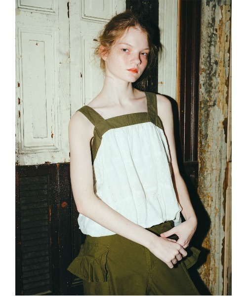GO TO HOLLYWOOD（ゴートゥーハリウッド）の「Cutwork Craftman Ballooned Tanktop（シャツ/ブラウス・レディース・グリーン/ブルー・L/M）」の4枚目の写真