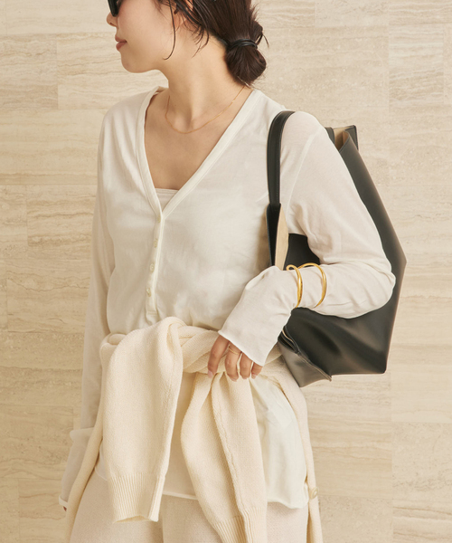 plage(プラージュ)の「henly プルオーバー(Tシャツ/カットソー・レディース・ホワイト/ブラック/キャメル・FREE)」の2枚目の写真