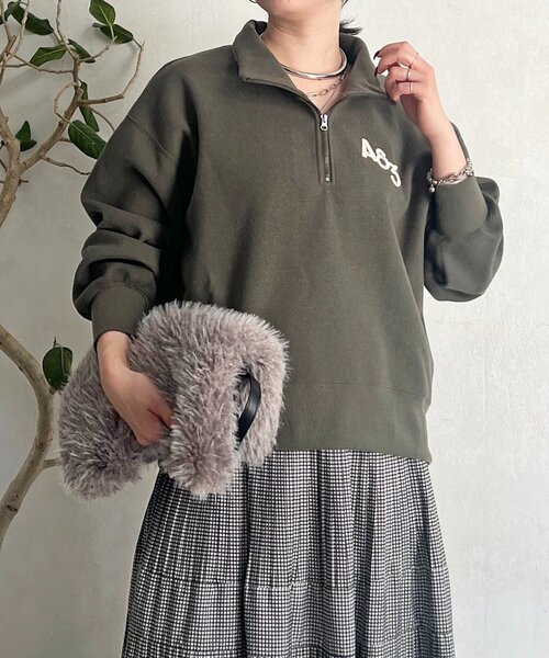 un dix cors(アンディコール)の「ジップフリースプルオーバー(Tシャツ/カットソー・レディース・ネイビー/カーキ/アイボリー/モカ・FREE)」の1枚目の写真