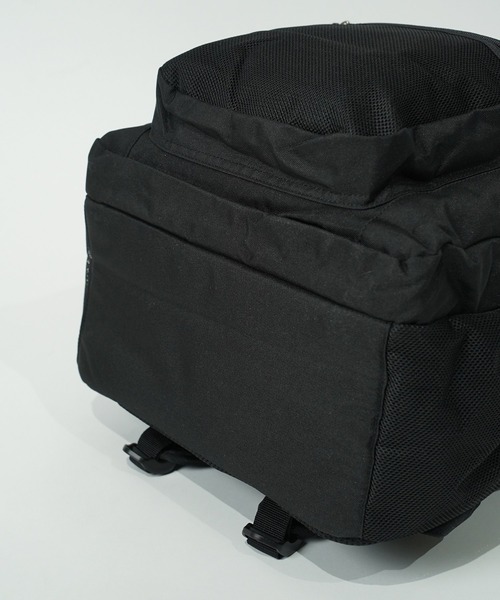 Dickies(ディッキーズ)の「"05"≪Dickies≫11ポケット/30L ブランドロゴマーク バックパック(バックパック/リュック・メンズ・ブラック系2/ブラック系1・ONE SIZE)」の14枚目の写真
