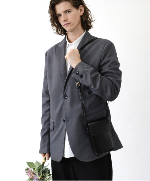 neos（ネオス）の「【neos】フェイクレザー ミニショルダーバッグ メンズ レディース ミニポーチ スマホポーチ コンパクト（ショルダーバッグ・メンズ・ブラック/ホワイト・FREE）」の10枚目の写真