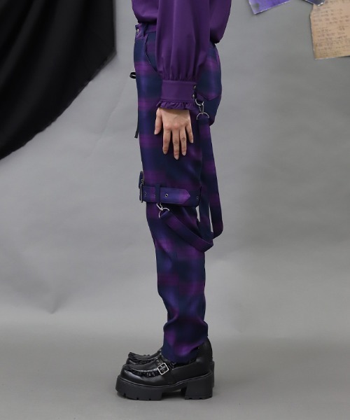 NIBBLE POISON（ニブルポイズン）の「レースアップボンテージパンツ（その他パンツ・レディース・ブラック/パープル・MEDIUM）」の6枚目の写真