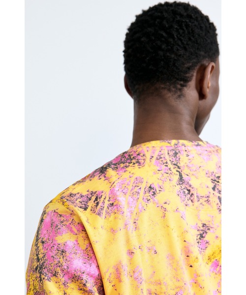 Desigual（デシグアル）の「フローラル タイダイ プリント 長袖Tシャツ（Tシャツ/カットソー・メンズ・イエロー・XXL/XL/L/M/S）」の6枚目の写真