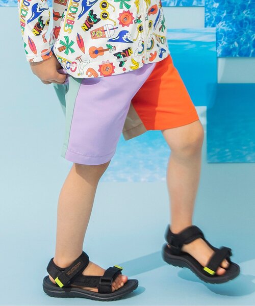 BREEZE(ブリーズ)の「【UVカット】無地・総柄わくわくビーチショーツ(水着・キッズ・その他2/オレンジ/その他11/イエロー/レインボー/レッド/ブラック/エメラルド/アイボリー/ブルー/その他12・80/90/100/110/120/130/140/150)」の10枚目の写真