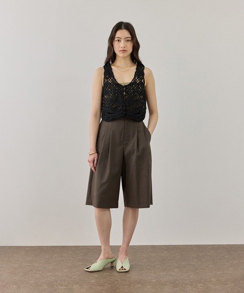 ADAM ET ROPE'（アダムエロペ）の「コードレースタンクジレ（ベスト・レディース・ブラック/キナリ・FREE）」の5枚目の写真