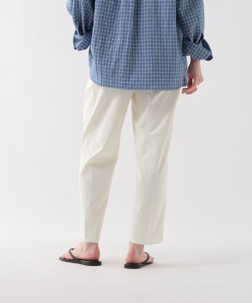 GEORGE'S(ジョージズ)の「スリムテーパードパンツ(その他パンツ・レディース・オフホワイト/ブラウン/ブラック・MEDIUM/SMALL)」の9枚目の写真