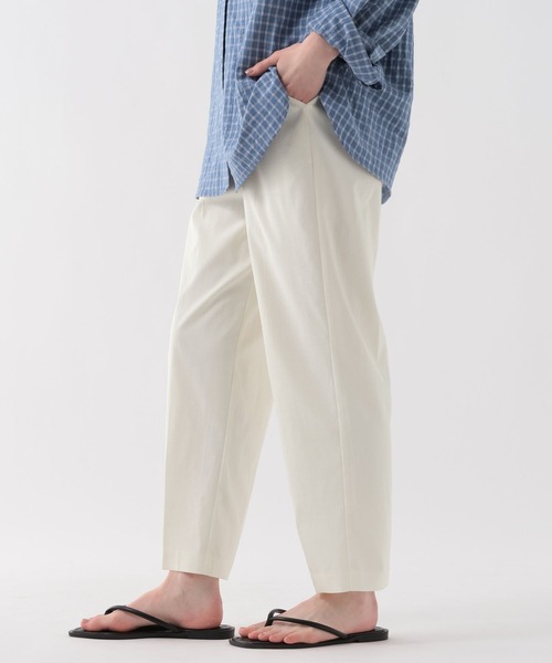 GEORGE'S(ジョージズ)の「スリムテーパードパンツ(その他パンツ・レディース・オフホワイト/ブラウン/ブラック・MEDIUM/SMALL)」の12枚目の写真