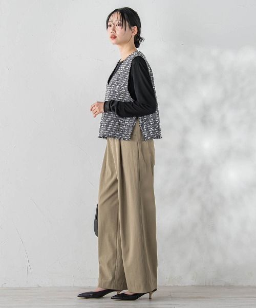 Droite lautreamont(ドロワットロートレアモン)の「カミュツィードベストブラウス(ベスト・レディース・ブラック・M)」の2枚目の写真