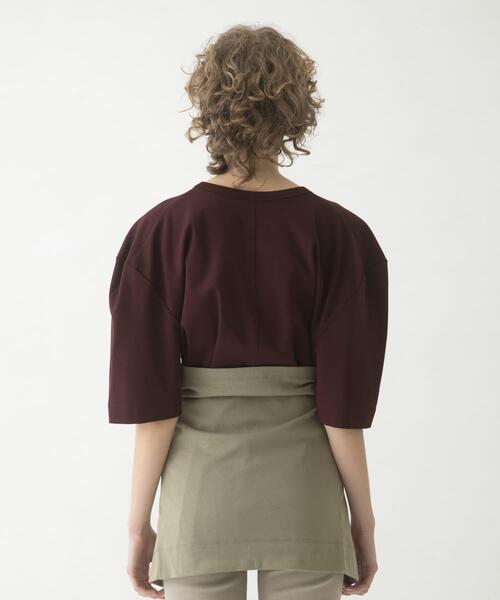 LAATO（ラート）の「puff shoulder big tee（Tシャツ/カットソー・レディース・ブラウン/ライトブルー/ブラック・FREE）」の12枚目の写真