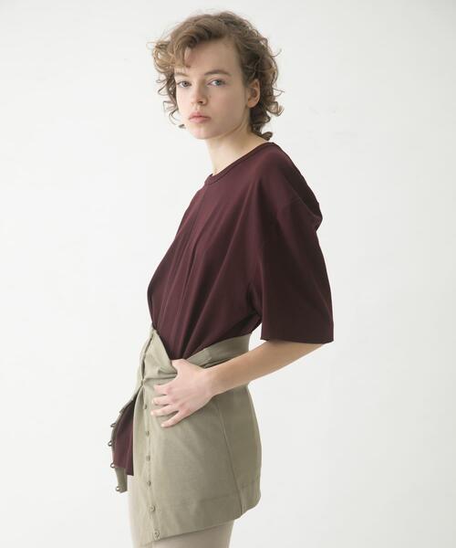 LAATO（ラート）の「puff shoulder big tee（Tシャツ/カットソー・レディース・ブラウン/ライトブルー/ブラック・FREE）」の18枚目の写真