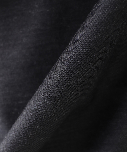 Ets.MATERIAUX（マテリオ）の「ETS.MATERIAUX(マテリオ) wool boat neck Tシャツ（Tシャツ/カットソー・メンズ・ブラック/ホワイト/チャコールグレー・MEDIUM/LARGE）」の6枚目の写真