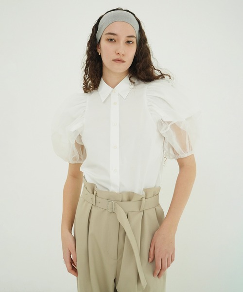 CLANE（クラネ）の「TULLE LAYERED SLEEVE SHIRTS（シャツ/ブラウス・レディース・ホワイト・1/2）」の2枚目の写真