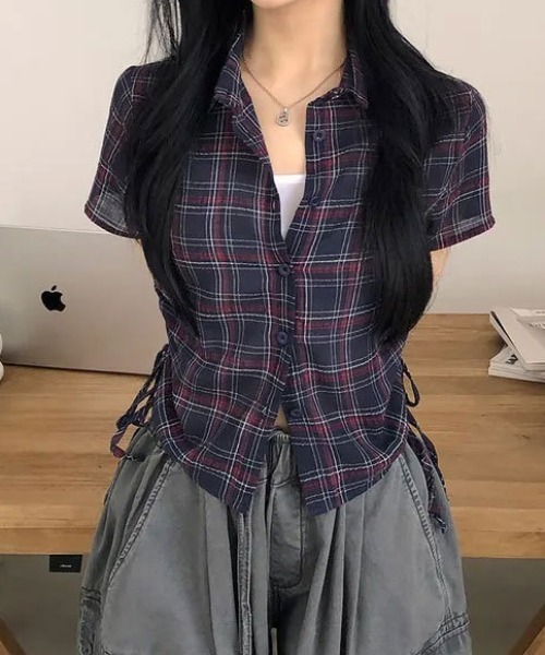 Alvia(アルビア)の「ギャザーチェックブラウス 半袖(シャツ/ブラウス・レディース・ネイビー・M)」の13枚目の写真