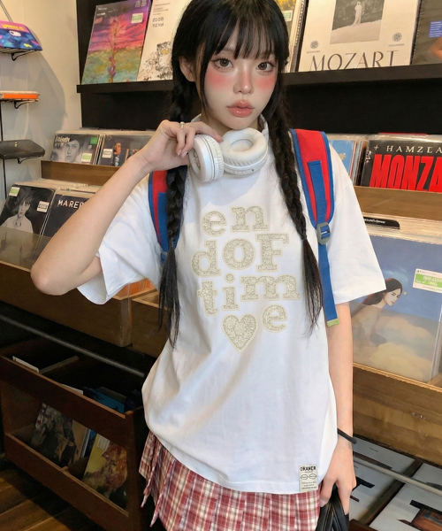 GRAVER（グレーバー）の「[ユニセックス]END OF TIME レース半袖Tシャツ_4カラー（Tシャツ/カットソー・レディース・ホワイト/サンドベージュ/ブラック/チャコールグレー・SMALL/MEDIUM/LARGE）」の5枚目の写真