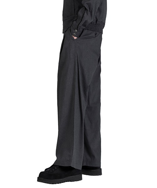 GOLD（ゴールド）の「GOLD / ゴールド：COTTON / SILK NEL 2TUCK WIDE EASY PANTS：26A-GL42617[MUS]（その他パンツ・メンズ・チャコールグレー/ヘザーグレー・M/S）」の10枚目の写真