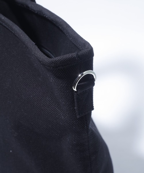XLARGE（エクストララージ）の「MULTI LOGO TOTE BAG（トートバッグ・メンズ・カモフラージュ/ホワイト/ブラック・ONE SIZE）」の8枚目の写真