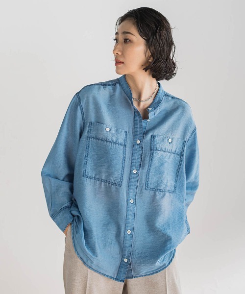 la.f…(ラエフ)の「シアーデニムシャツ(シャツ/ブラウス・レディース・ブルー/ネイビー・7号/9号)」の2枚目の写真