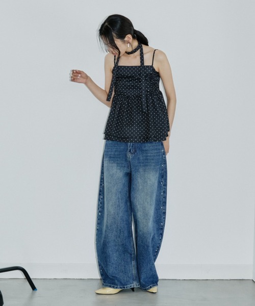 DRWCYS(ドロシーズ)の「ドットギャザーキャミ/ナロータイ付き(タンクトップ・レディース・ブラック・FREE)」の12枚目の写真