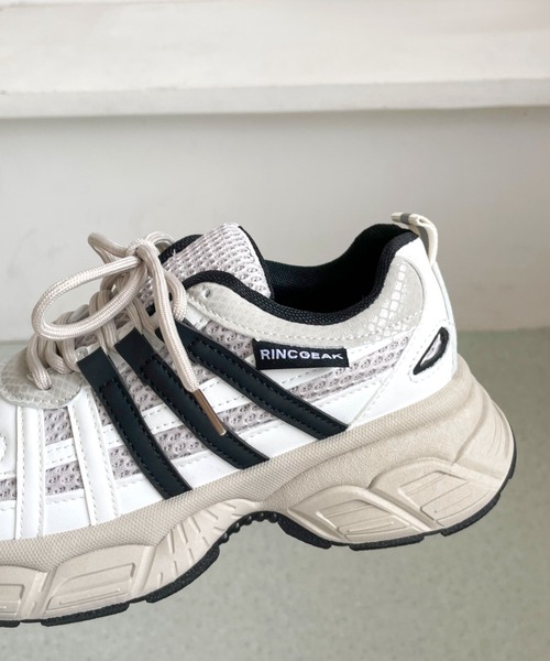 Shoes in Closet(シューズインクローゼット)の「軽量 厚底 バイカラー サイドラインデザイン スニーカー 577(スニーカー・レディース・ホワイト/ブラック・M/S/L/LL)」の12枚目の写真