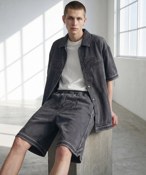 FUBU( フブ)の「【FUBU/フブ】DENIM WARM UP SHORTS/デニムバギーショーツ(デニムパンツ・メンズ・ライトブルー/ブラック・L/M/XL)」の4枚目の写真