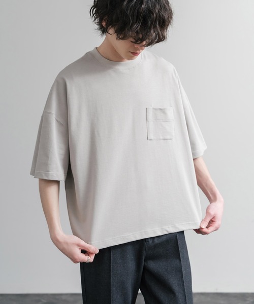 Audience（オーディエンス）の「Upscape Audience 日本製/国産VORTEX 8オンスMVS天竺グラスポケット付きハーフスリーブクロップドTシャツ AUD6654（Tシャツ/カットソー・メンズ・スミクロ/ブラウン/オフホワイト/シルバーグレー・M/L）」の3枚目の写真