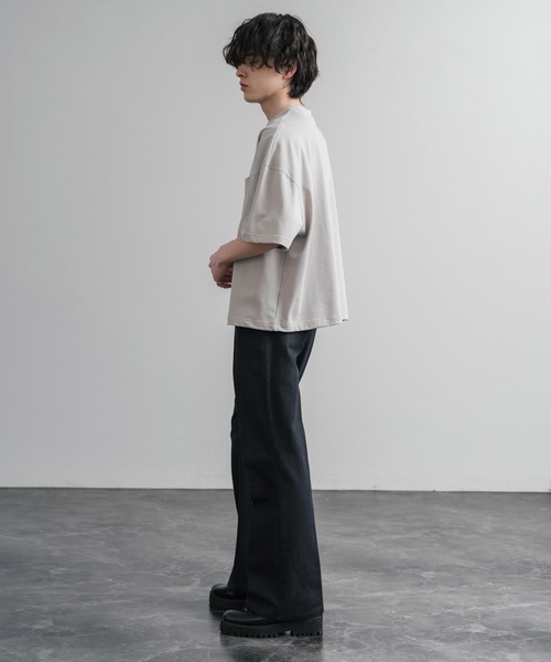 Audience（オーディエンス）の「Upscape Audience 日本製/国産VORTEX 8オンスMVS天竺グラスポケット付きハーフスリーブクロップドTシャツ AUD6654（Tシャツ/カットソー・メンズ・スミクロ/ブラウン/オフホワイト/シルバーグレー・M/L）」の8枚目の写真