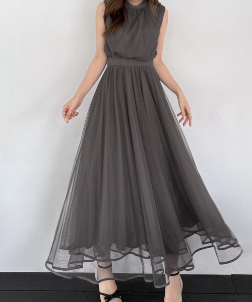junoah(ジュノア)の「ノースリーブチュールワンピース(ワンピース・レディース・チャコール/アイボリー/ブラック・SMALL/LARGE/MEDIUM)」の12枚目の写真