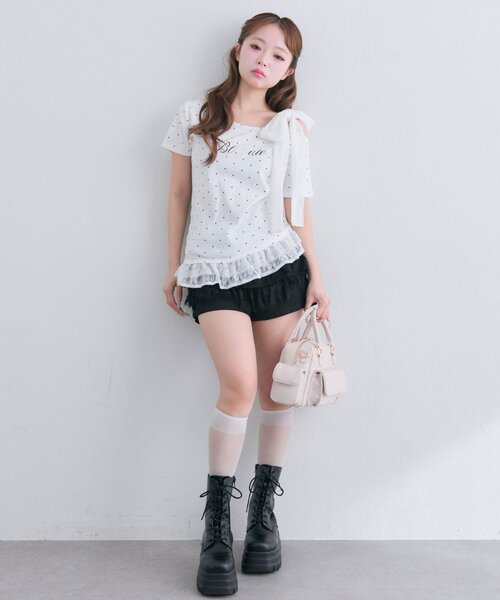 OLIVE des OLIVE(オリーブデオリーブ)の「肩リボンTシャツ(Tシャツ/カットソー・レディース・ライトグレー/オフホワイト/ブラック・FREE)」の8枚目の写真