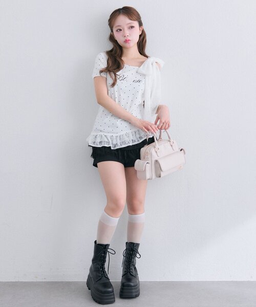 OLIVE des OLIVE(オリーブデオリーブ)の「肩リボンTシャツ(Tシャツ/カットソー・レディース・ライトグレー/オフホワイト/ブラック・FREE)」の9枚目の写真