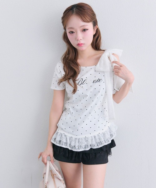 OLIVE des OLIVE(オリーブデオリーブ)の「肩リボンTシャツ(Tシャツ/カットソー・レディース・ライトグレー/オフホワイト/ブラック・FREE)」の2枚目の写真