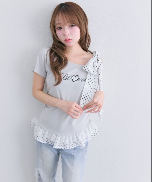 OLIVE des OLIVE(オリーブデオリーブ)の「肩リボンTシャツ(Tシャツ/カットソー・レディース・ライトグレー/オフホワイト/ブラック・FREE)」の4枚目の写真