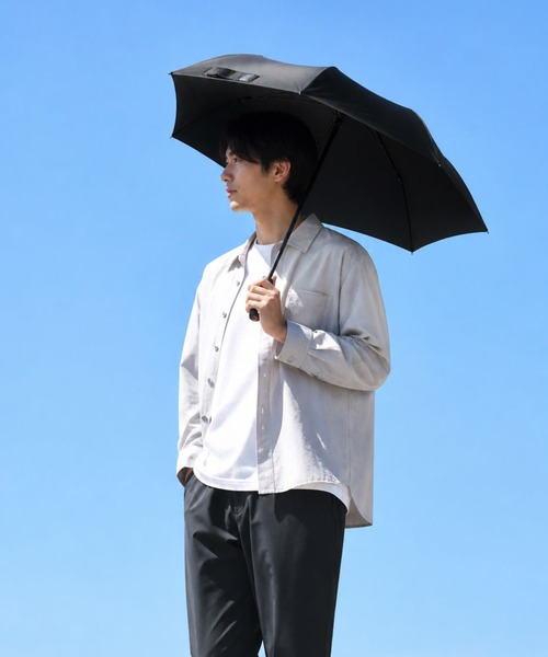 ORiental TRaffic(オリエンタルトラフィック)の「完全遮光 100% ワンタッチ 自動開閉 日傘 晴雨兼用 UVカット100% 軽量 220g 折りたたみ コンパクト 無地 通勤 / G-0601(折りたたみ傘・レディース・ブラック/ホワイト/ブルー/イエロー/ピンク/ブルー系/ピンク系/ブラック×ホワイト・フリ-)」の12枚目の写真