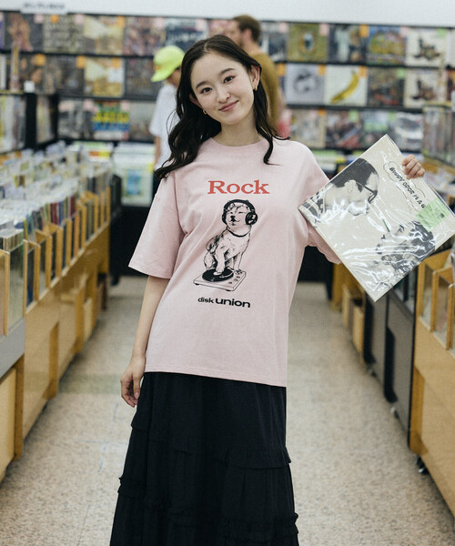 FREAK'S STORE(フリークスストア)の「限定展開 diskunion×FREAK'S STORE 別注 柴犬 ビッグシルエット プリント クルーネック Tシャツ(Tシャツ/カットソー・メンズ・ホワイト/ブラック/ピンク・LARGE/MEDIUM/SMALL)」の13枚目の写真