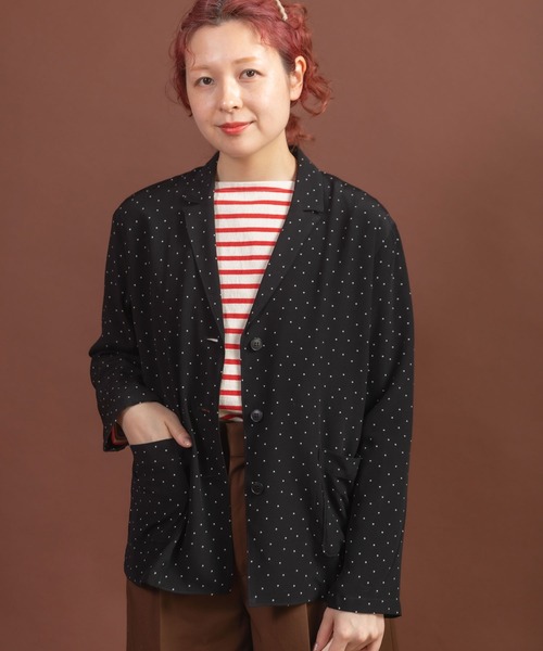 CHILD WOMAN(チャイルドウーマン)の「レーヨンちりめん抜染ドットプリントジャケット(テーラードジャケット・レディース・ブラック・FREE)」の19枚目の写真