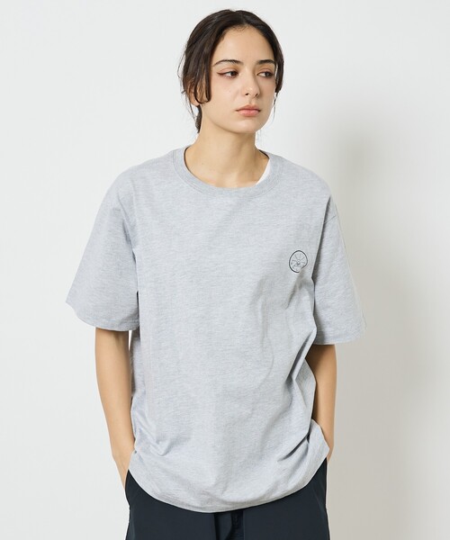 POLeR（ポーラー）の「【POLeR/ポーラー】バックプリント グラフィック Tシャツ / 0261MCV012１ / ユニセックス（Tシャツ/カットソー・メンズ・ホワイト系その他2/ブラック系その他/ホワイト系その他/グレー系その他2/ブラック系その他2/グレー系その他・M/L）」の8枚目の写真