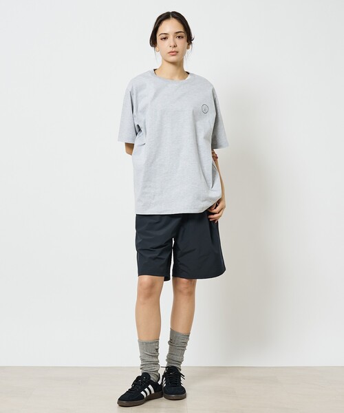POLeR（ポーラー）の「【POLeR/ポーラー】バックプリント グラフィック Tシャツ / 0261MCV012１ / ユニセックス（Tシャツ/カットソー・メンズ・ホワイト系その他2/ブラック系その他/ホワイト系その他/グレー系その他2/ブラック系その他2/グレー系その他・M/L）」の9枚目の写真