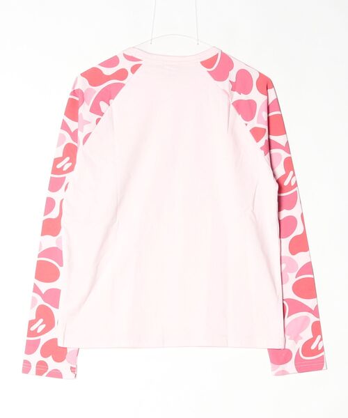 A BATHING APE(アベイシングエイプ)の「CAMO SLEEVES RAGLAN LS TEE(Tシャツ/カットソー・レディース・マルチ/ブルー/ピンク・SMALL/MEDIUM/X-SMALL)」の10枚目の写真