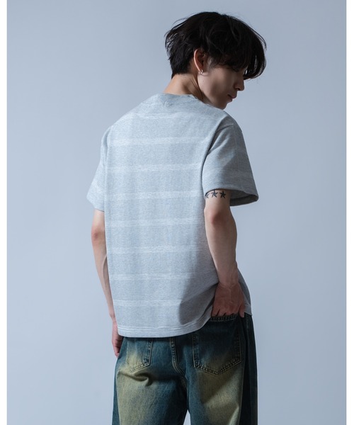 Crownor(クラウノアー)の「リンクスボーダー 半袖Tシャツ(Tシャツ/カットソー・メンズ・ホワイト/グレー/ブラック・LARGE/MEDIUM)」の6枚目の写真