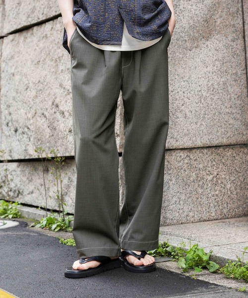niko and...(ニコアンド)の「イージーワイドパンツ(その他パンツ・メンズ・グレー/キャメル/カーキ/ブラック・MEDIUM/LARGE)」の19枚目の写真