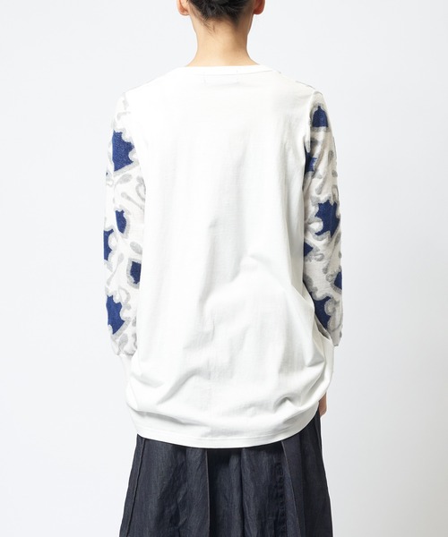 gomme（ゴム）の「ジャガードコクーンＴ（Tシャツ/カットソー・レディース・チャコールグレー/ホワイト/ブラック・MEDIUM）」の16枚目の写真