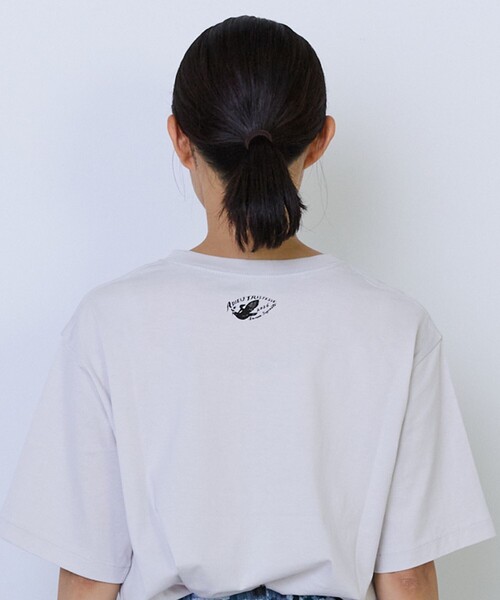 ADIEU TRISTESSE（アデュートリステス）の「杉本さなえさん コラボTシャツ（Tシャツ/カットソー・レディース・ピンク/グレー/アイボリー・FREE）」の10枚目の写真