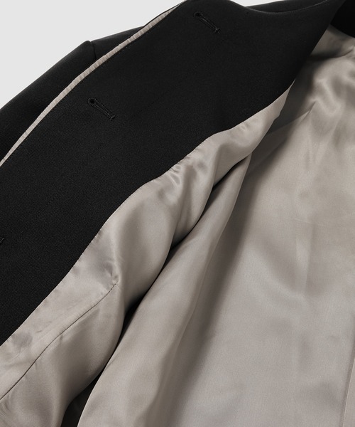 GURTWEIN( ガーウィン)の「Patch-pocket cropped boxy jacket(ノーカラージャケット・レディース・ブラック・36)」の10枚目の写真