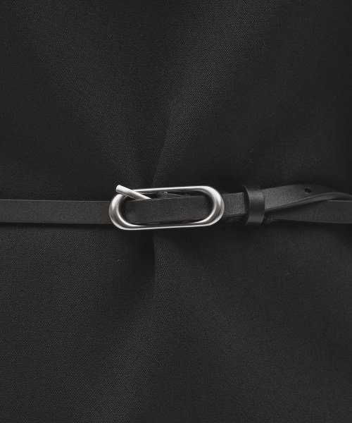 TODAYFUL(トゥデイフル)の「Narrow Leather Belt(ベルト・レディース・ブラック/シルバー・FREE)」の4枚目の写真