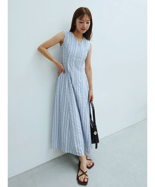 LAGUNAMOON(ラグナムーン)の「フロントZIPミックスカラーワンピース 【夏服】(ワンピース・レディース・ホワイト/ブラック/ブルー・MEDIUM/SMALL)」の3枚目の写真