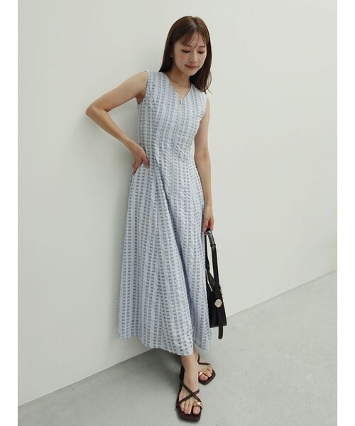 LAGUNAMOON(ラグナムーン)の「フロントZIPミックスカラーワンピース 【夏服】(ワンピース・レディース・ホワイト/ブラック/ブルー・MEDIUM/SMALL)」の12枚目の写真