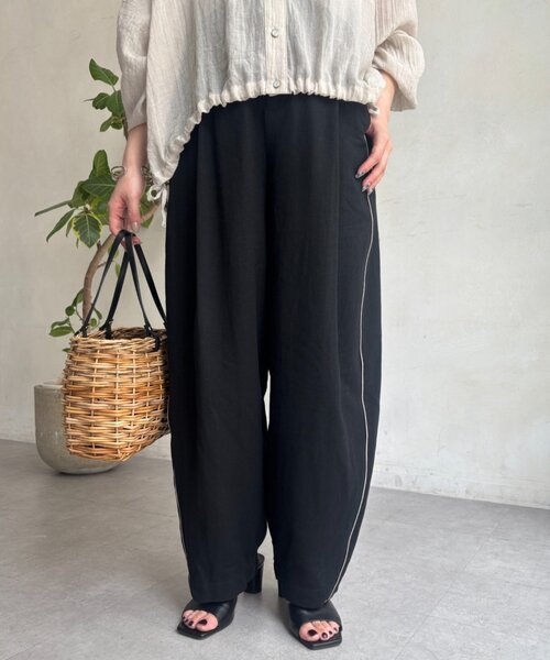 Jena espace merveilleux(ジェナ エスパスメルヴェイユ)の「サイドラインリネンパンツ(その他パンツ・レディース・ブラック/ベージュ・FREE)」の3枚目の写真