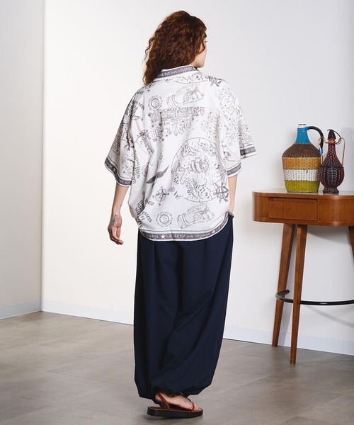 HLAADA(フラーダ)の「HLAADA for ROSEBUD/VOYAGE PRINT SHORT SLEEVE SHIRT(シャツ/ブラウス・レディース・ブラック/ブラウン・ONE SIZE)」の19枚目の写真