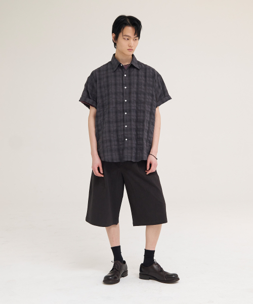 AKECII（アケシ）の「エルスモークチェック半袖シャツ_チャコール（シャツ/ブラウス・メンズ・その他・MEDIUM/LARGE）」の3枚目の写真
