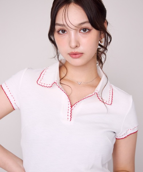 MISCH MASCH(ミッシュマッシュ)の「2026春夏新作 配色ステッチポロニット半袖トップス(Tシャツ/カットソー・レディース・ホワイト/ブラック/ブラウン・フリ-)」の1枚目の写真